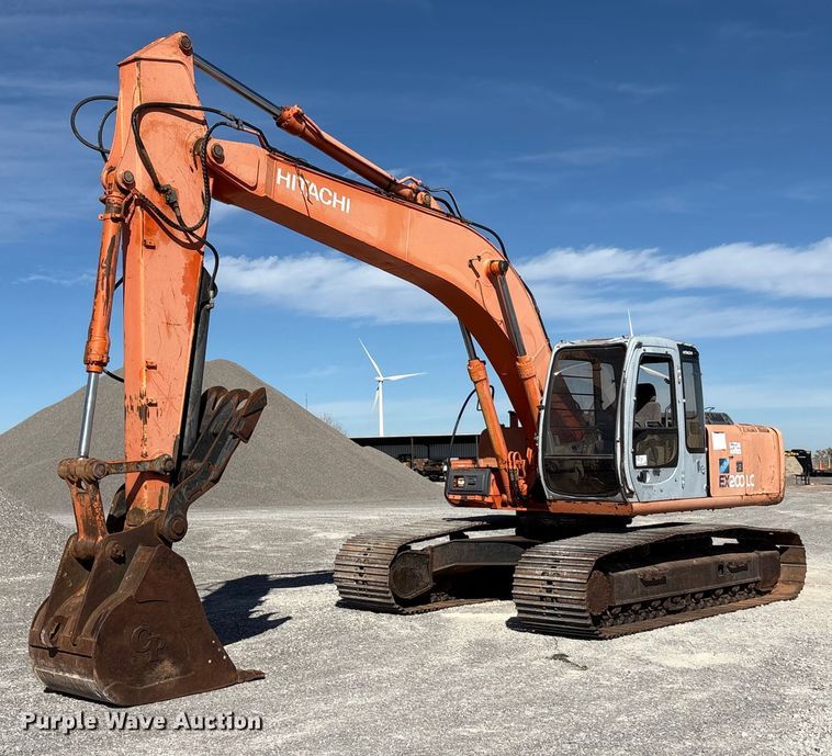 1999 Hitachi EX200LC-5 excavator - EA7776