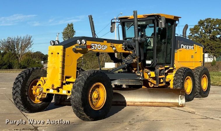 2015 John Deere 670G motor grader - ED2327