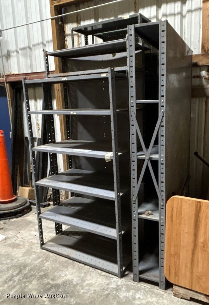 (5) storage shelves - EE4256