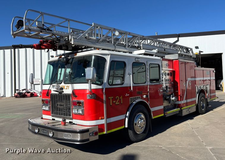 1996 E-One pumper fire truck - EE4363