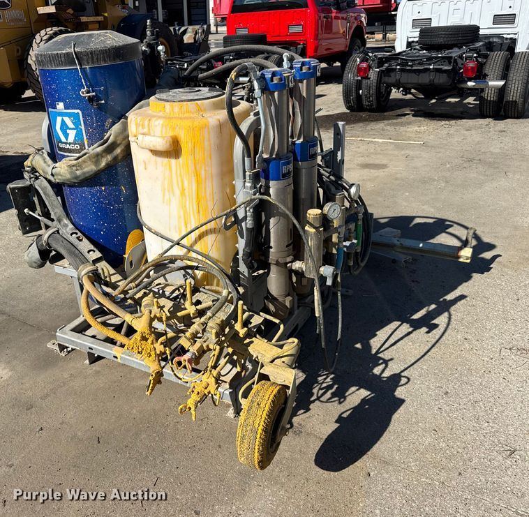 Graco Road pak paint striper - EF2284