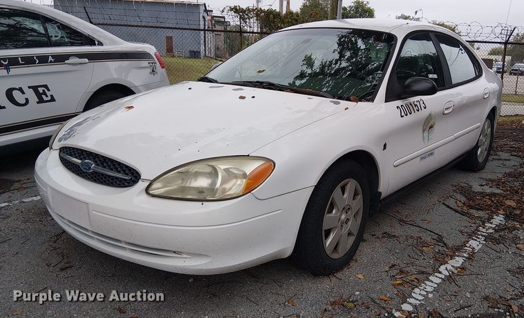 2001 Ford Taurus  - EG8786