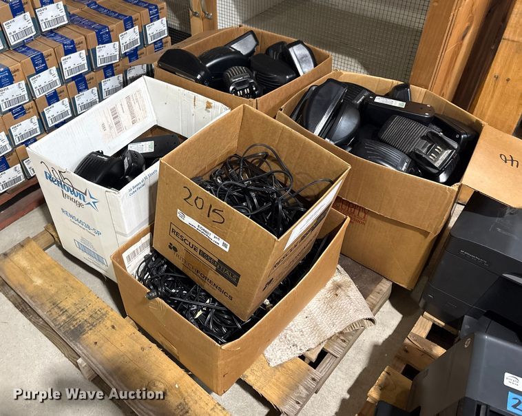 Approximately 98  Motorola Impres adaptive battery chargers - EG8801