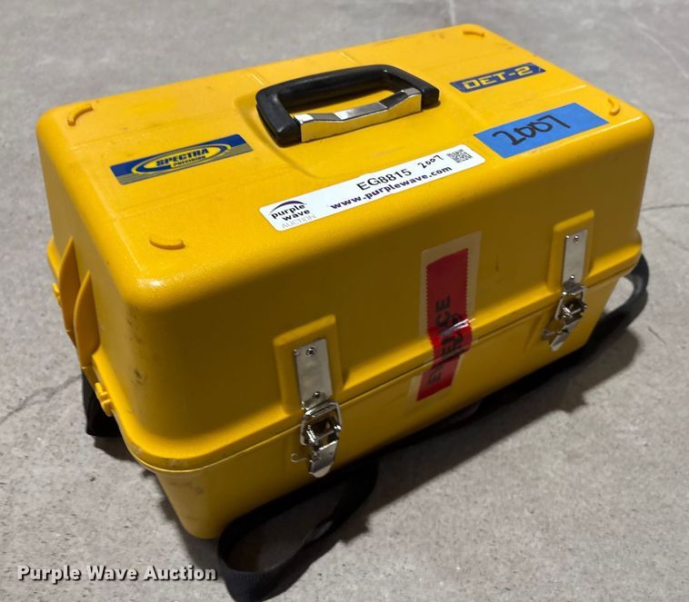 Spectra Precision DET-2 digital transit laser - EG8815