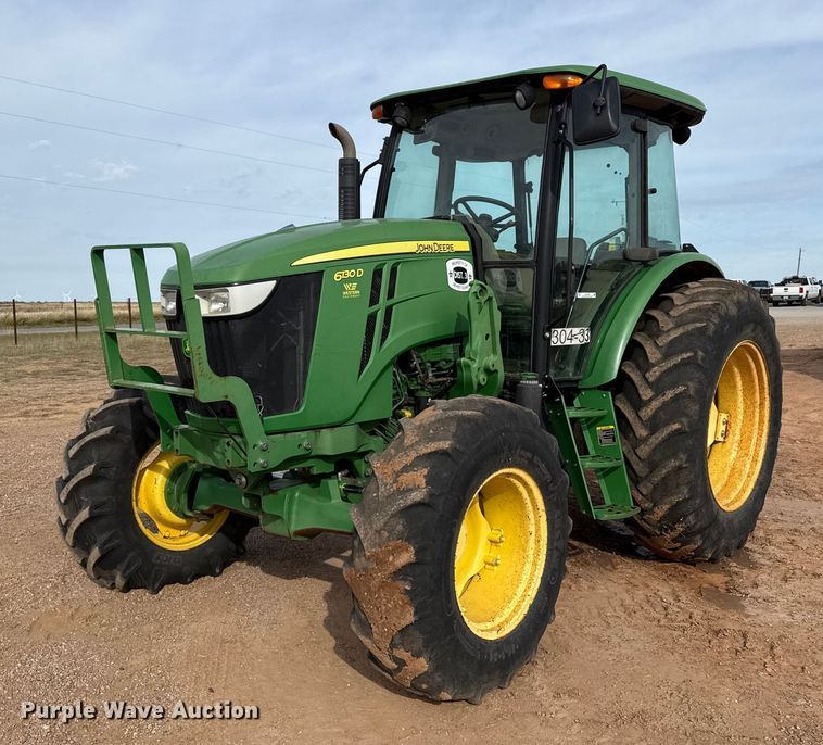 2014 John Deere 6130D MFWD tractor - EP0785