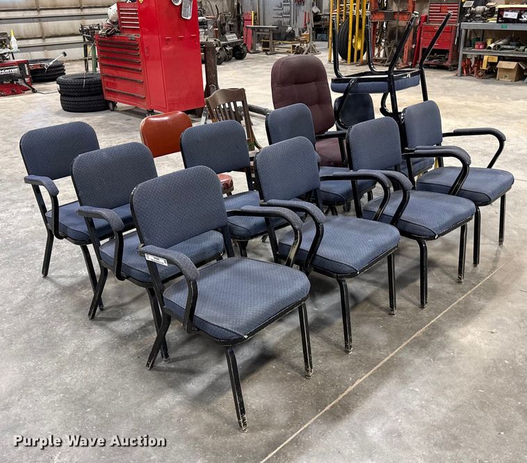 (13) chairs - EP0808