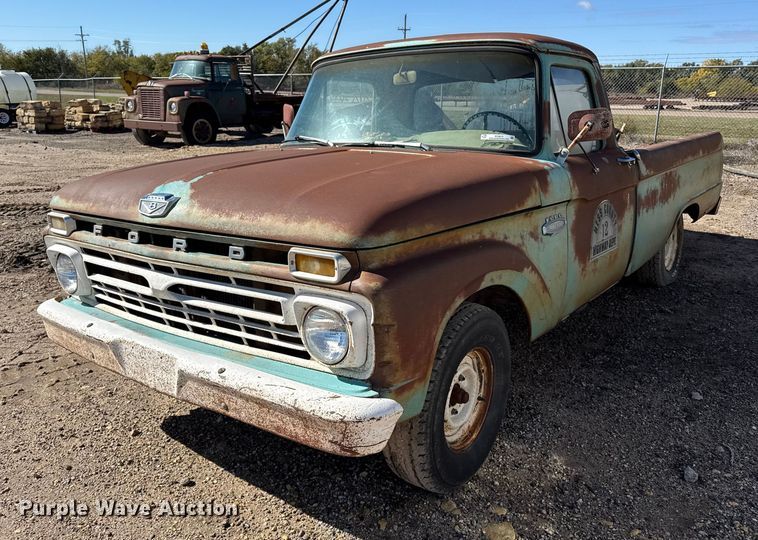 1966 Ford F100 pickup truck - EP0812