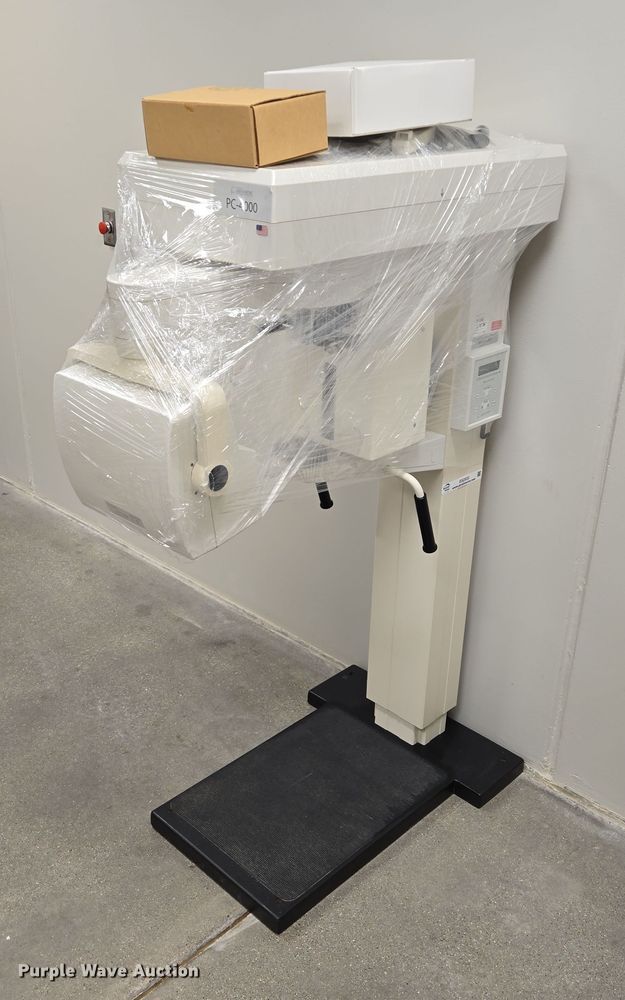 Panoramic PC-4000 dental x-ray machine - ES2533