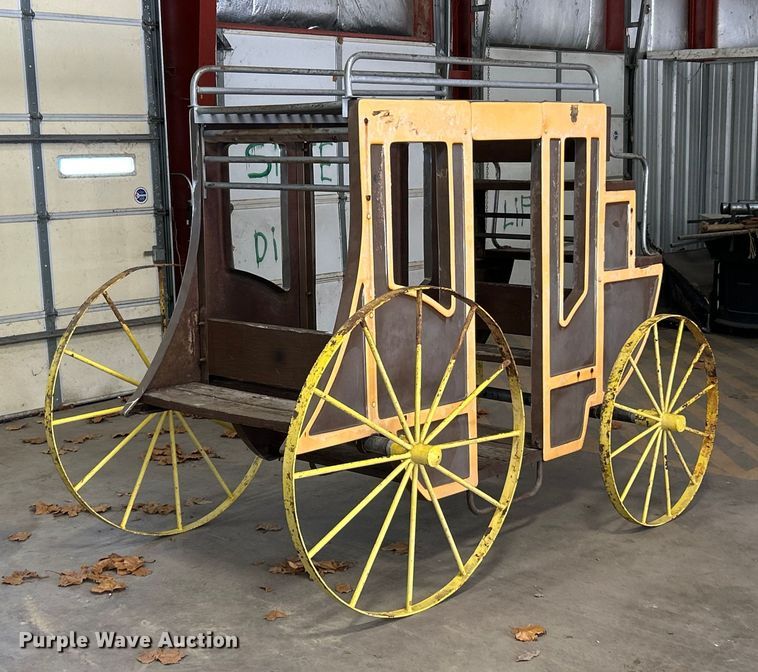 Horse drawn carriage - ET6600