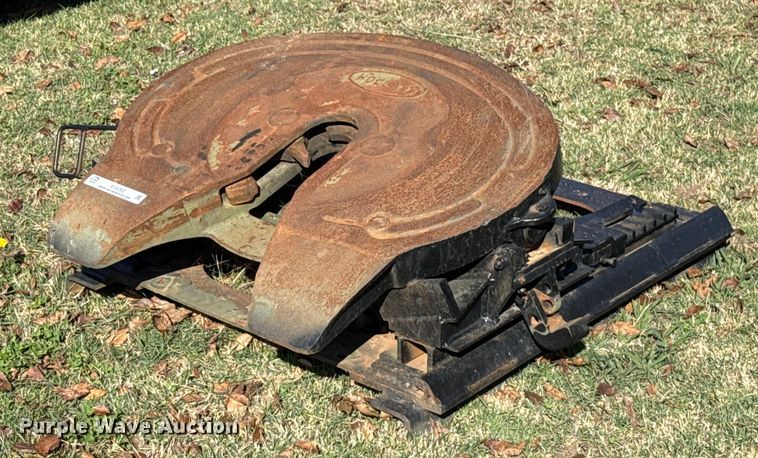 Holland Fifth wheel plate - EU5352