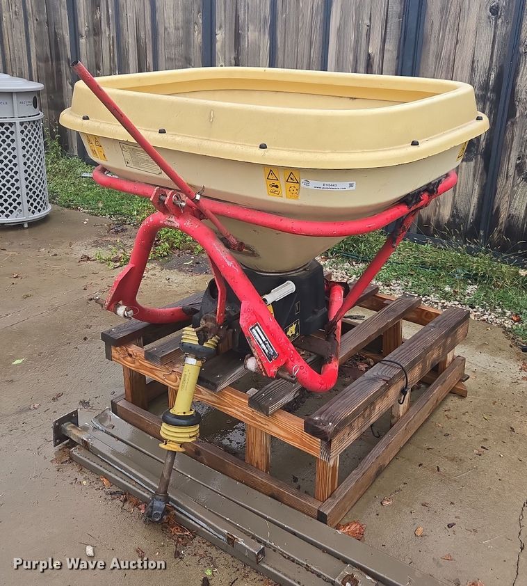Vicon PS403 spreader - EV5443