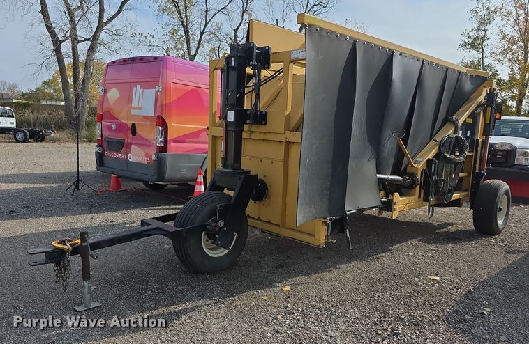 Wildcat PTS612 compost turner - FI0618