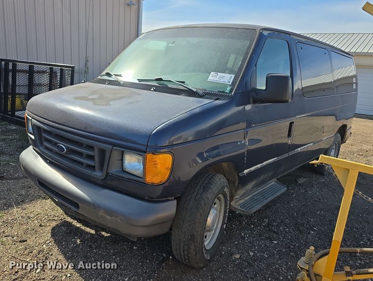 2006 Ford E150 van - FI0650