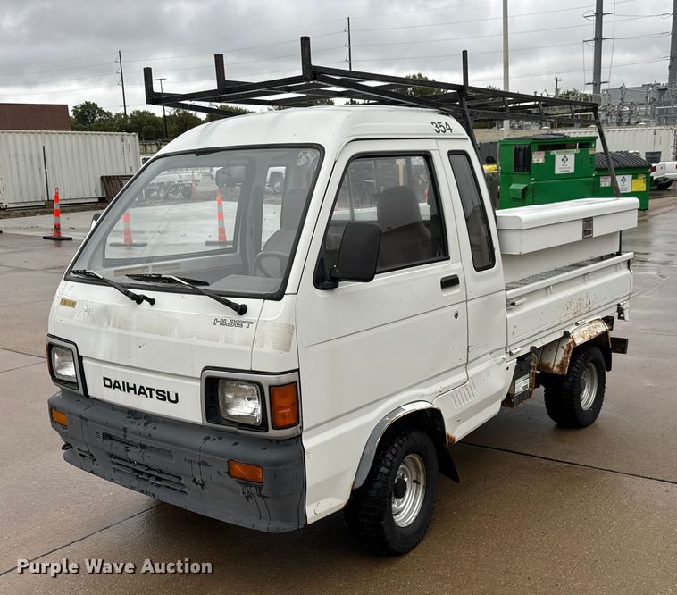 1996 Daihatsu S80LP-JTRK mini truck - NA9800
