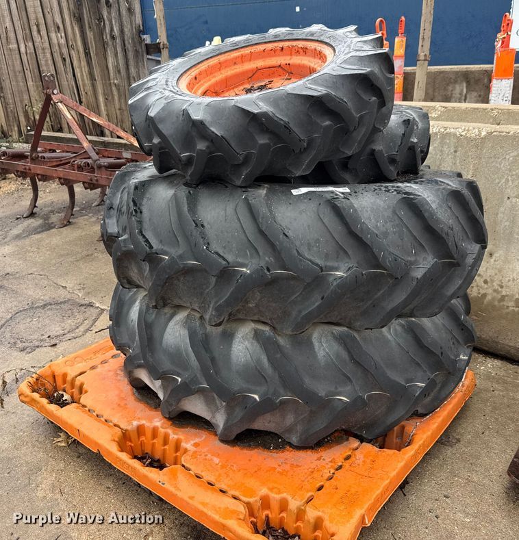 4 tires - NA9805