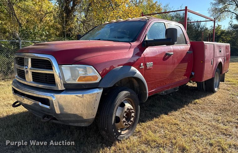 2011 Dodge Ram 5500 Crew Cab utility / service truck - DJ7878