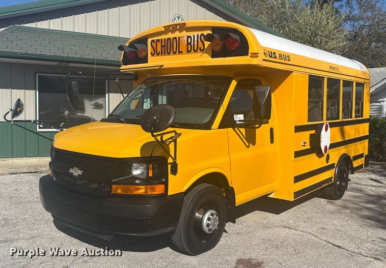 2007 Chevrolet Express 3500 school bus - DQ4126