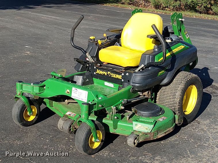 2013 John Deere Z930M ZTR lawn mower - DU3737