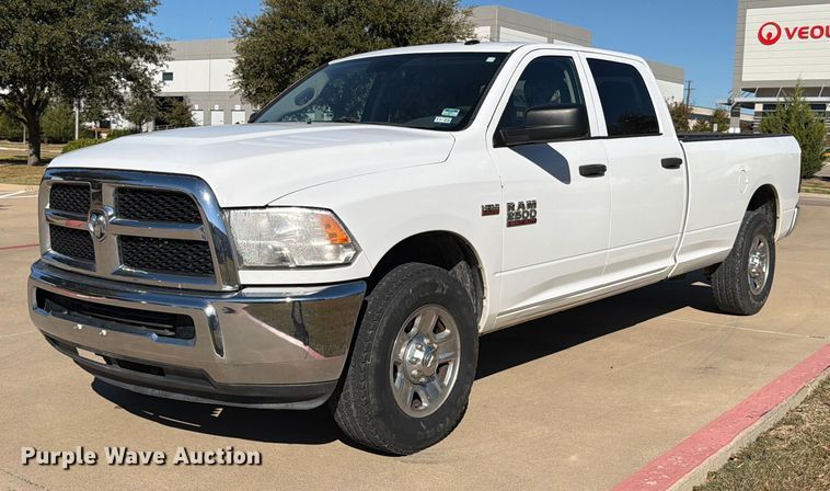 2017 RAM 2500 Crew Cab pickup truck - DX5874