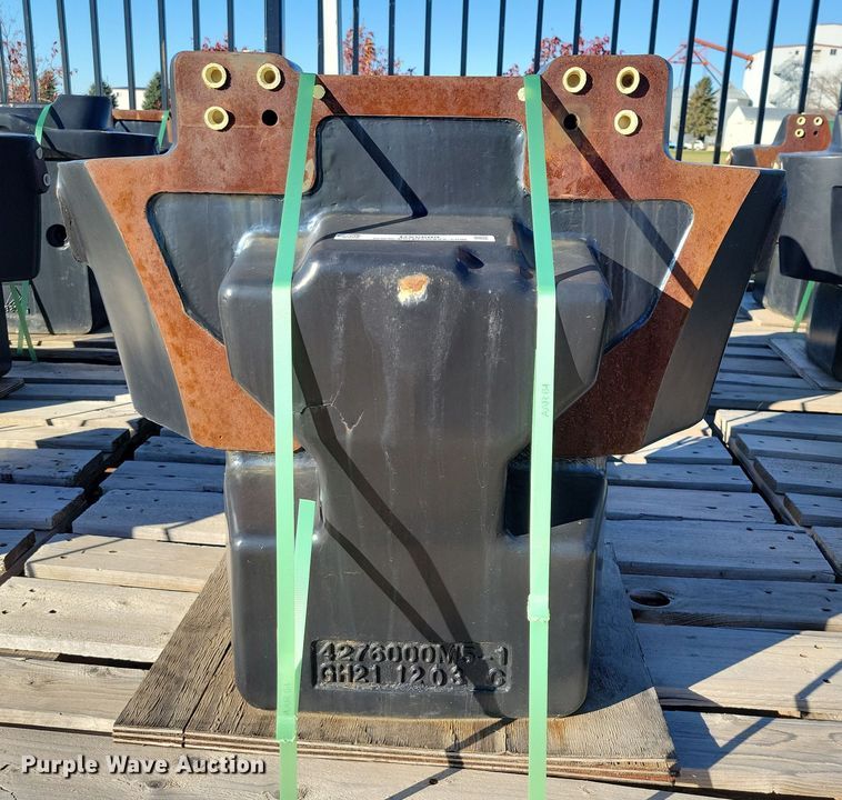 (4) AGCO 4276000M5 front weights - DX6607