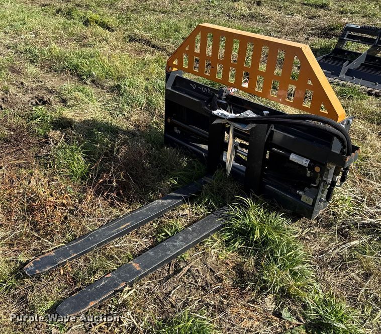 2025 Wolverine PFA-11-3300G skid steer forks - DY8388