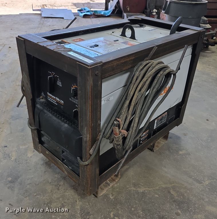 Hobart Champion Elite 225 welder/generator - DZ3491
