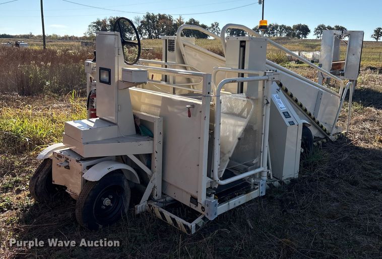 Aircraft boarding stairs - EA7719