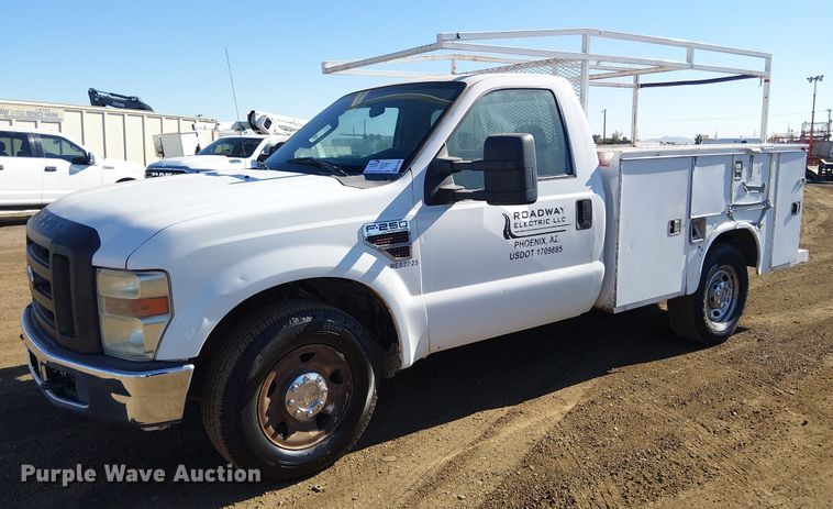 2008 Ford F250 Super Duty utility bed pickup truck - EC1285