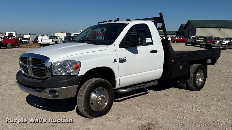 2007 Dodge Ram 3500 flatbed pickup truck - ED1563