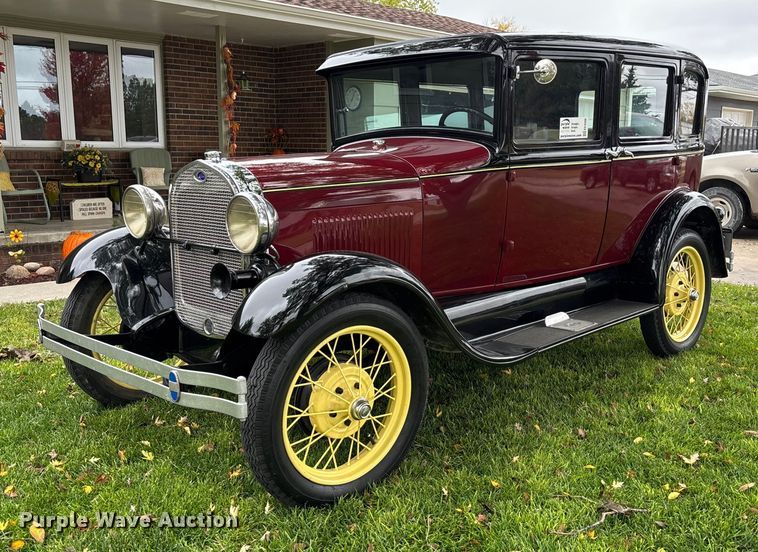 1929 Ford Model A  - EE4206