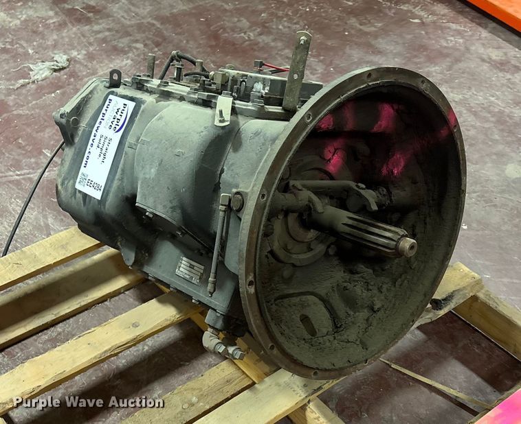 Eaton Fuller FRO–162100 transmission - EE4284