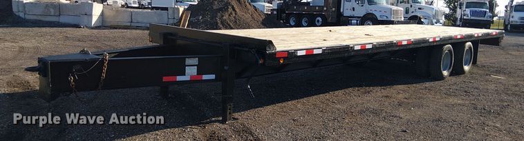 2004 May Trailer Mfg. LLC flatbed trailer - EG1691