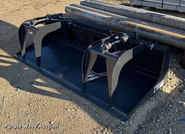 JCT skid steer grapple bucket - EM2494