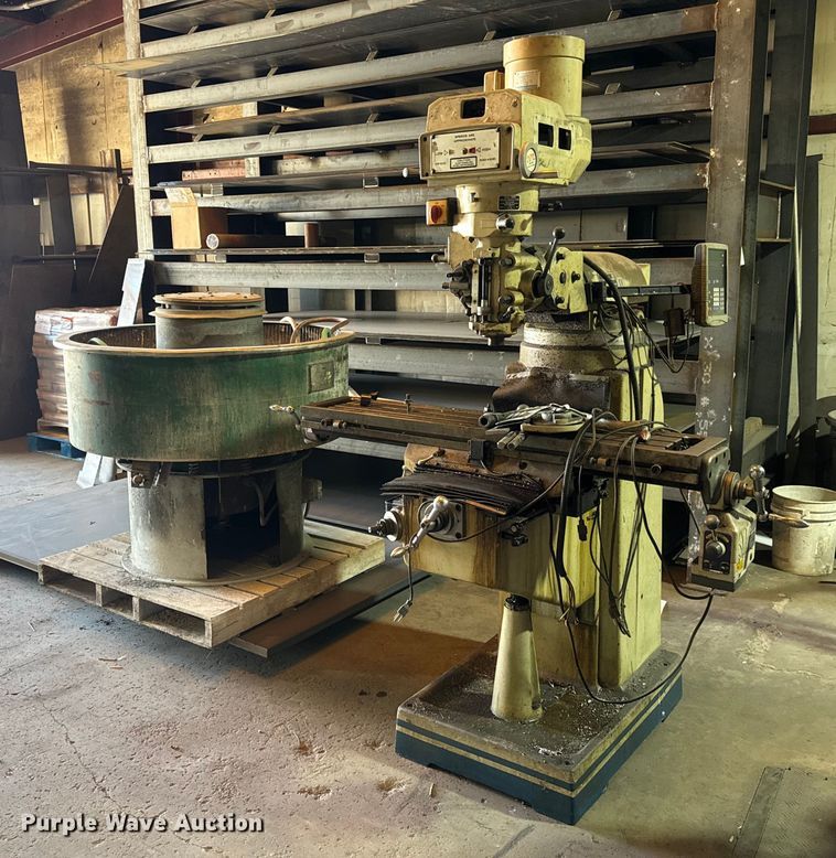 2006 CE X6323A milling machine - EM8487