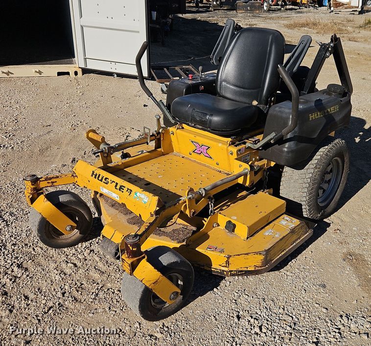 Hustler 932749 ZTR lawn mower - EO4782