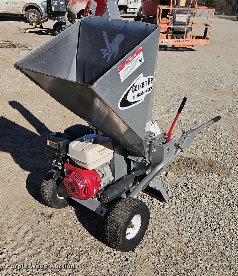 Dosko 13-21T-13H wood chipper - EO4784