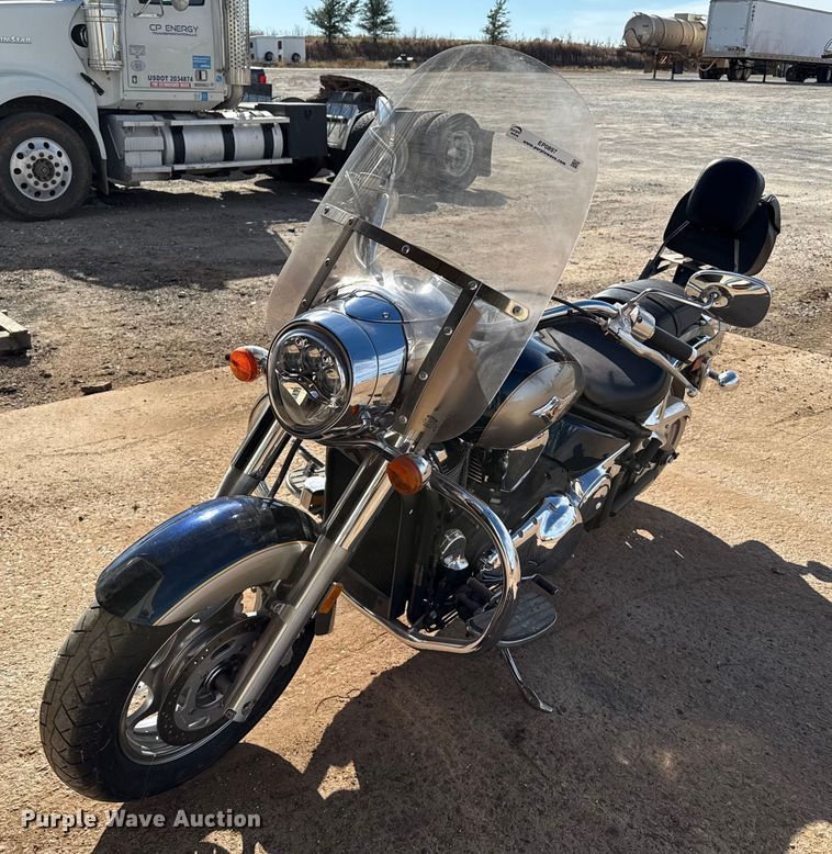 2006 Kawasaki Vulcan motorcycle - EP0897