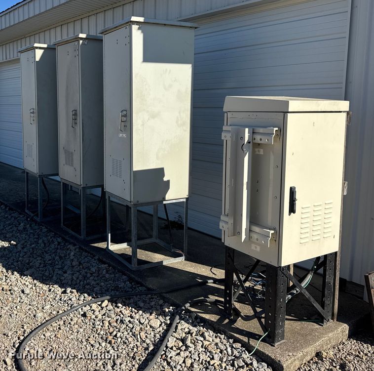 (4) electrical cabinets - ER0232
