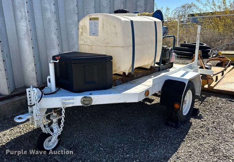 1976 Inland sprayer trailer - ER0235