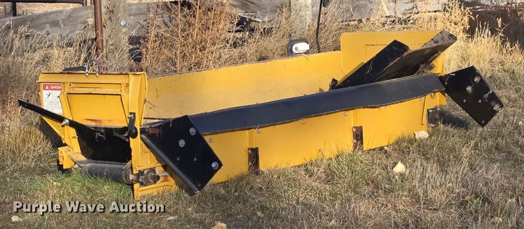 Hi-Way TGC-18 tailgate spreader - ES2539