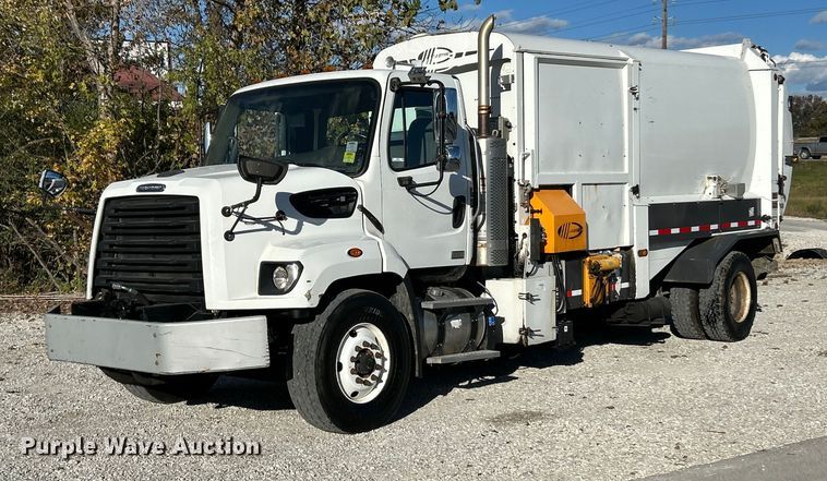 2014 Freightliner 108SD refuse truck - ET6645