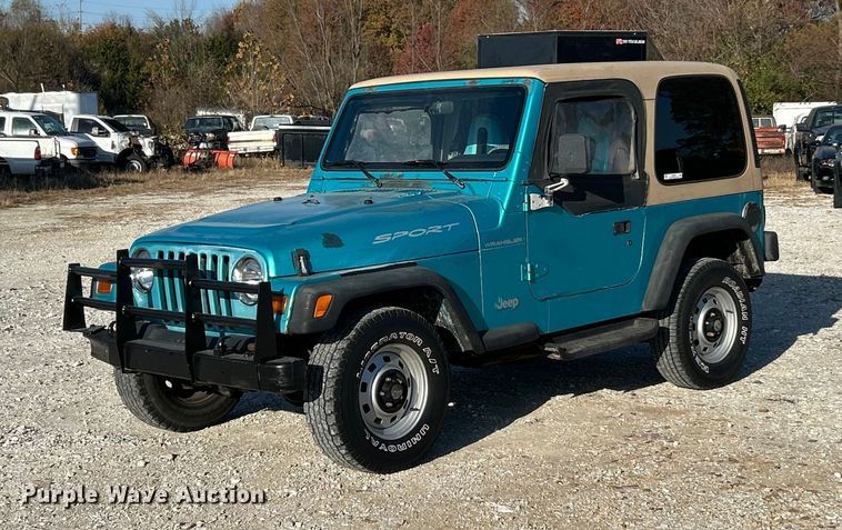 1997 Jeep Wrangler Sport SUV - ET6655