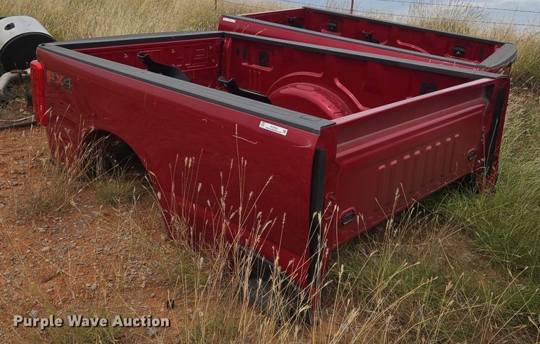 Ford pickup truck bed - EU3933