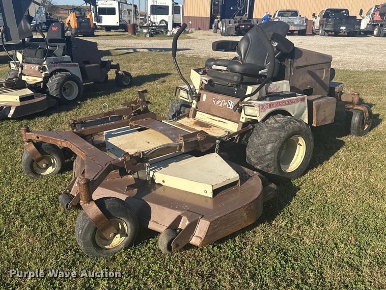 Grasshopper 930D ZTR lawn mower - EU4002