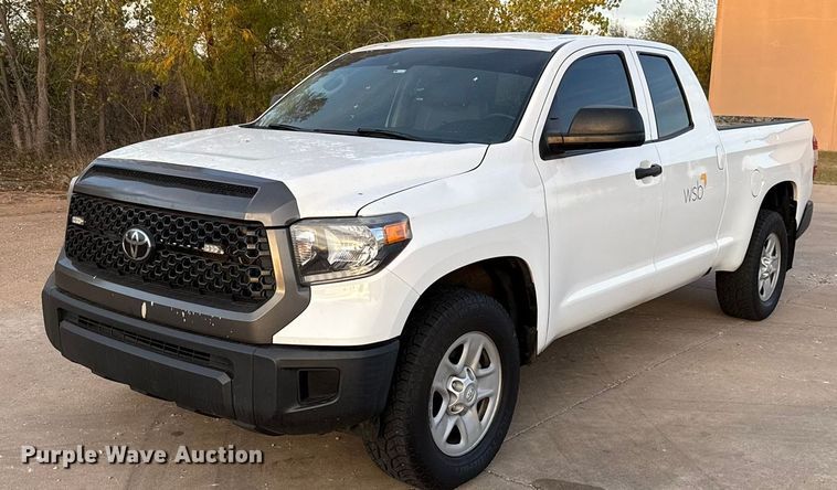 2020 Toyota Tundra Double Cab pickup truck - EU5345