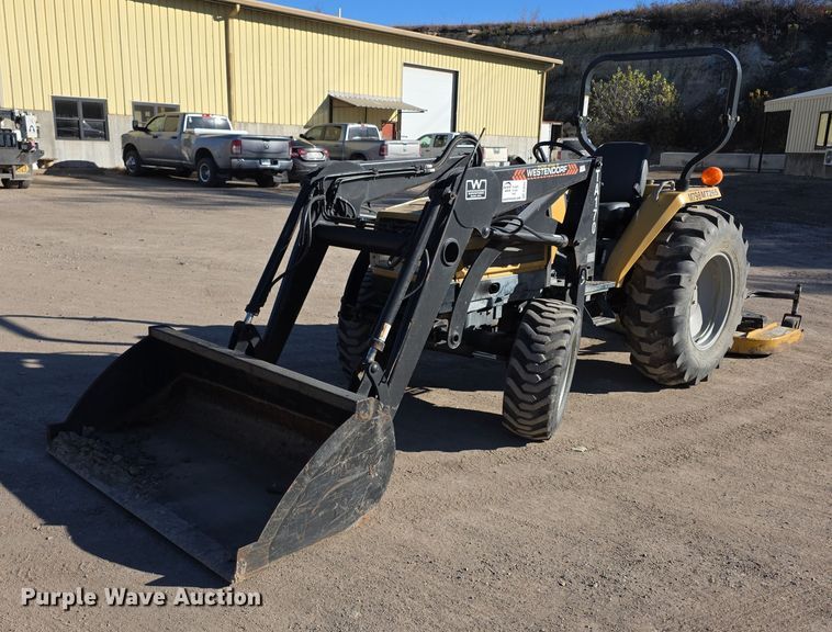 2002 Challenger MT265 MFWD tractor - FI0602