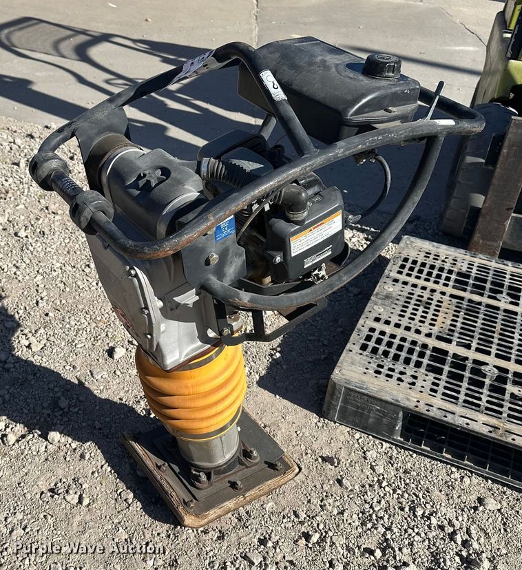 Bartell Morrison BR68 plate compactor - DF8646