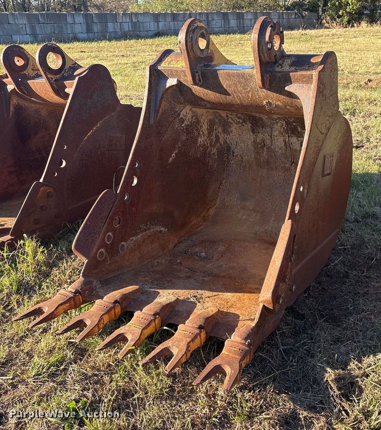 Caterpillar excavator bucket - DJ7961