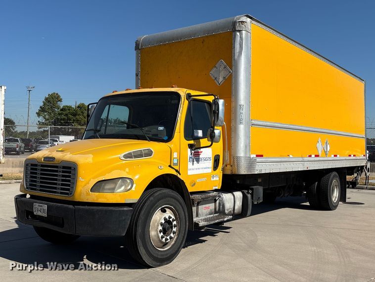 2015 Freightliner M2 box truck - EA7016