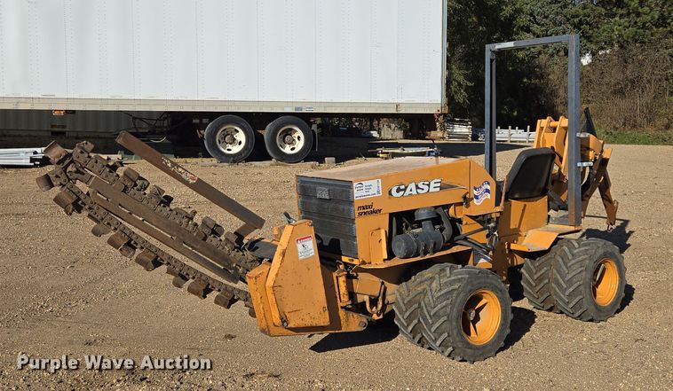 1990 Case Maxi-Sneaker B trencher - EB1128